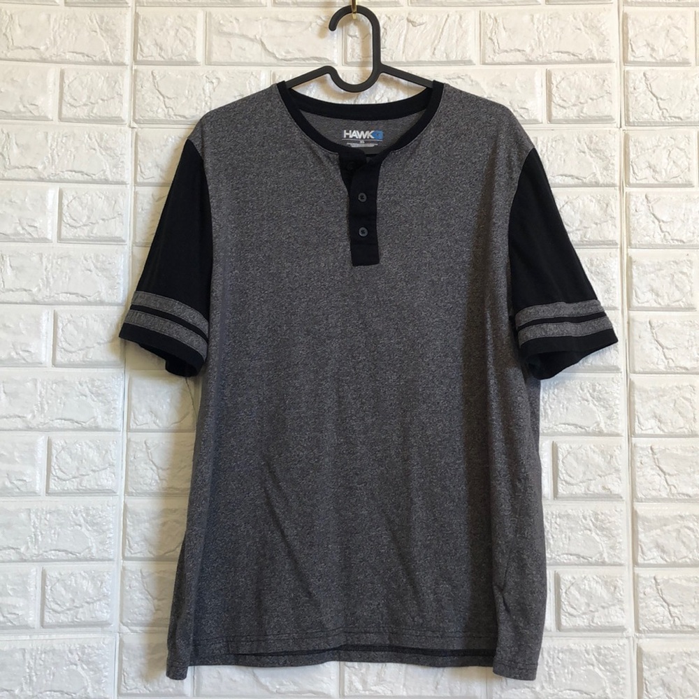 Hawkโ heathered Henley tee